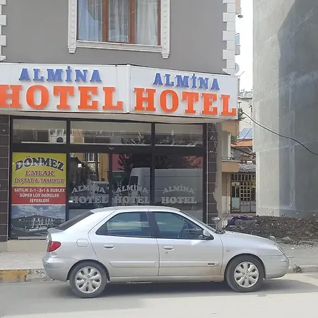 Almina Hotel *